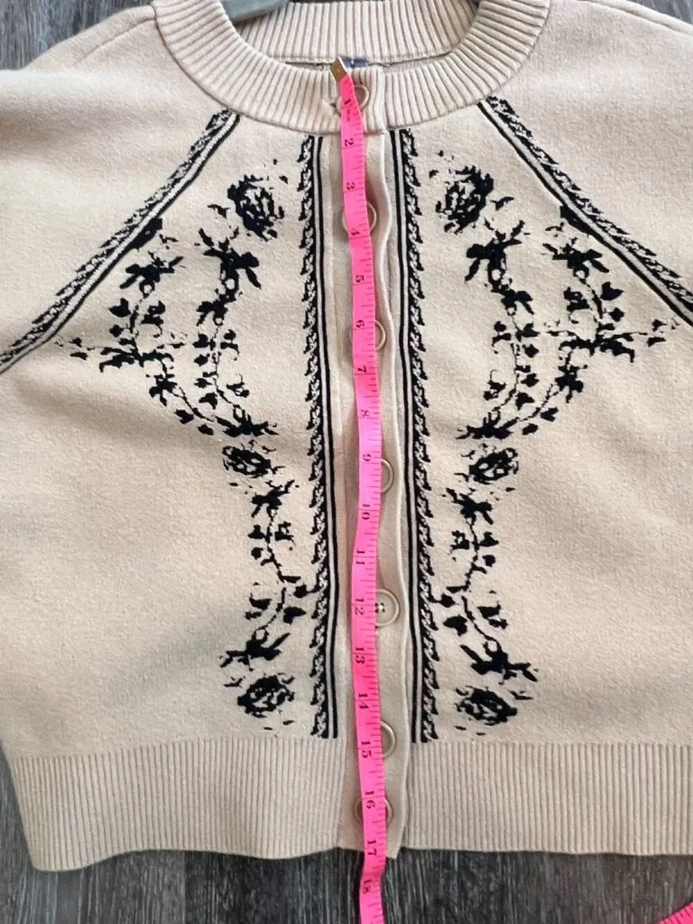 Anthropologie Embroidered Cardigan XS | Tan Floral Knit | Feminine Puff Sleeve - Picture 11 of 15